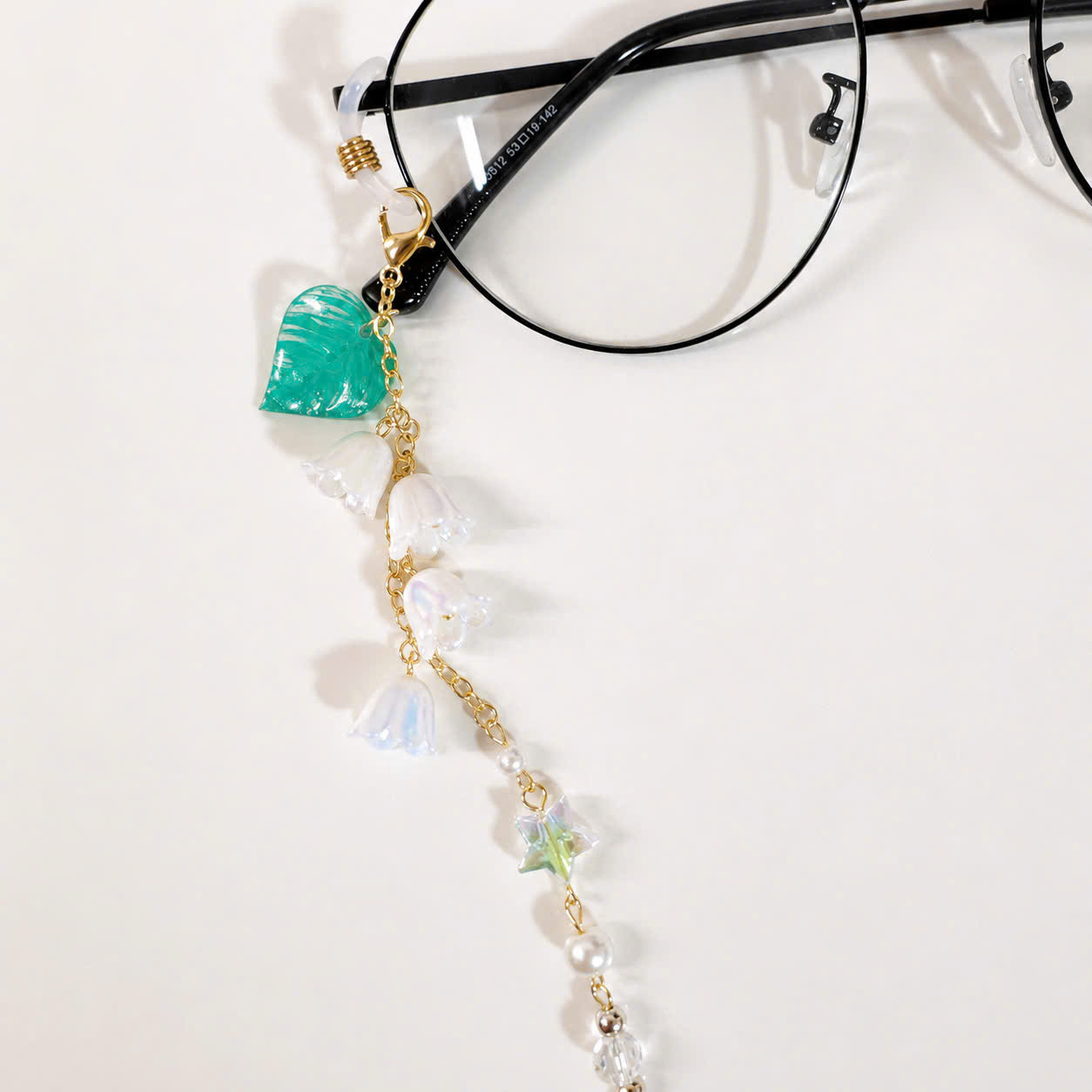 Lily of the Valley Glasses Chain