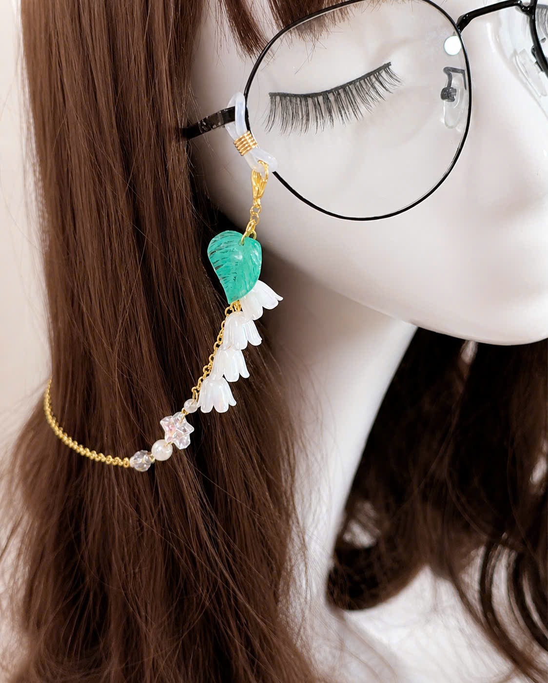 Lily of the Valley Glasses Chain
