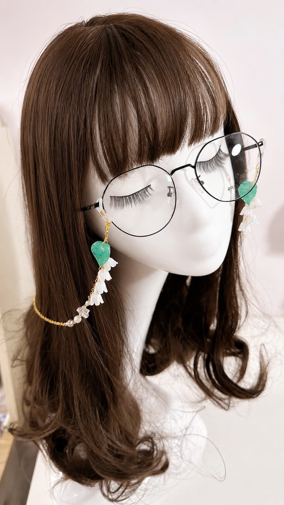 Lily of the Valley Glasses Chain
