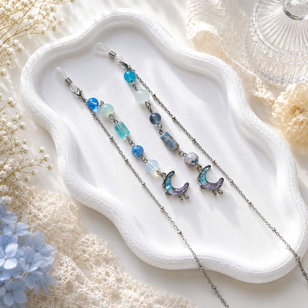 Ocean Moon Glasses Chain