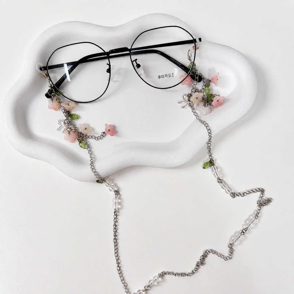 Cherry Blossom Glasses Chain