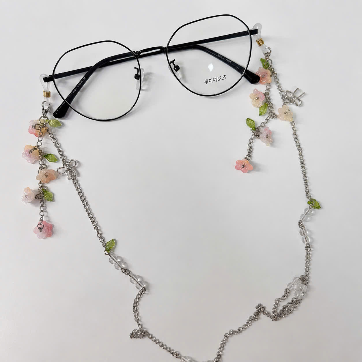 Cherry Blossom Glasses Chain